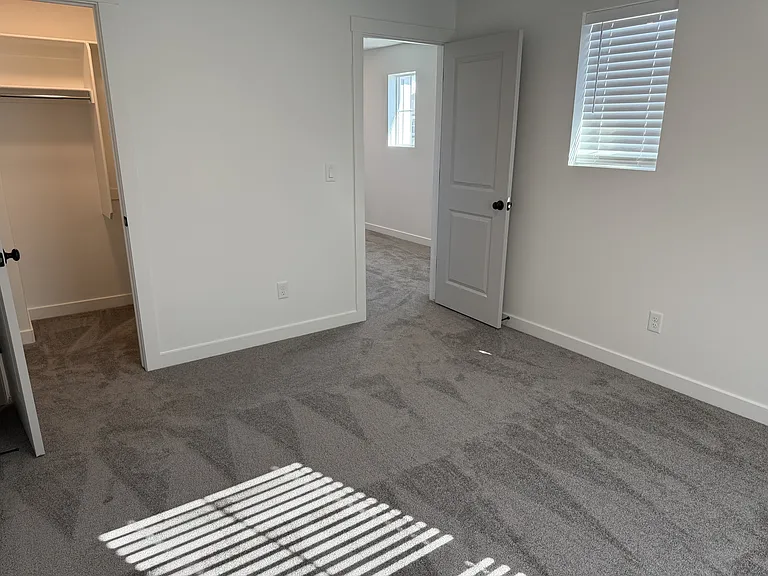 1941 S 2475 W — Photo 12