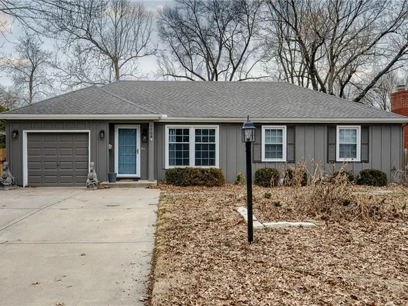 7708 W 96th St, Overland Park, KS 66212