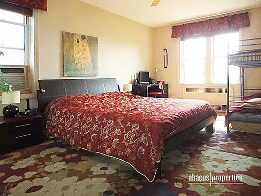 Rented by Abacus Properties | media 25