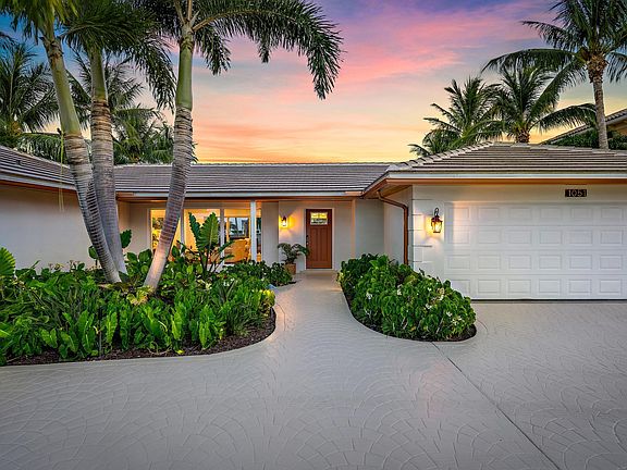 4th image of 1051 Coral Way