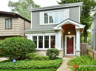 2428 Hastings Ave, Evanston, IL 60201