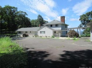 43 Prattling Pond Rd, Farmington, CT 06032