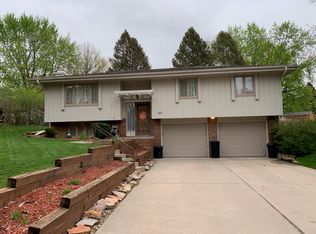 1311 S 165th St, Omaha, NE 68130