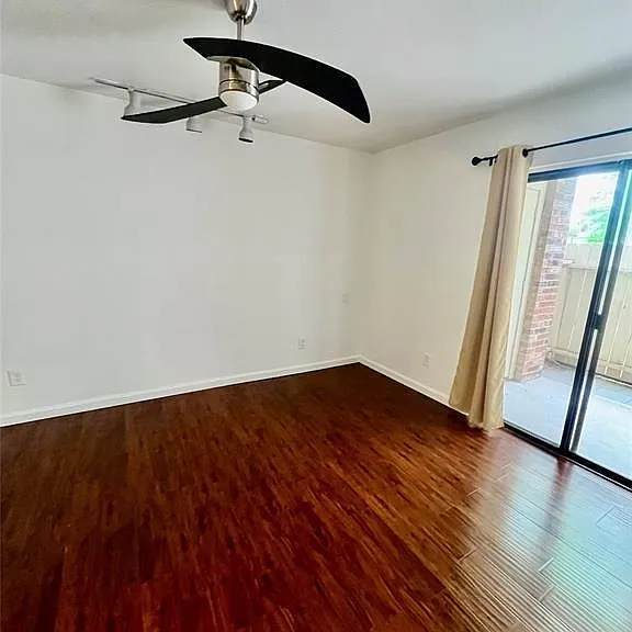 1705 Crossing Pl #132C — Photo 12