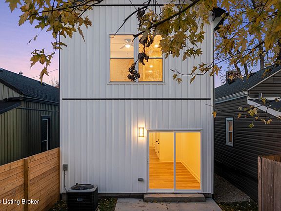 5th image of 681 Lynn St
