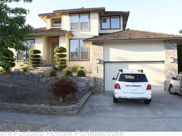 3993 SW 30th Dr, Gresham, OR 97080