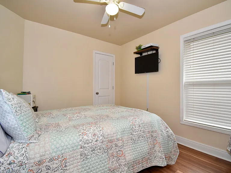 138 Markia Dr — Photo 15
