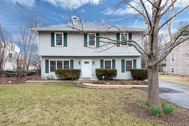 1st image of 18234 W Lindenwood Dr