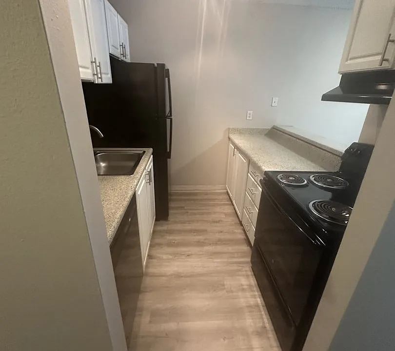 Des Moines Station Apartments