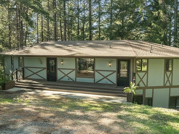 3rd image of 95708 Horton Ln