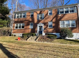 196 Underhill Ave APT 1A, West Harrison, NY 10604