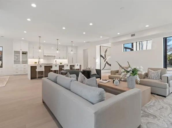 4315 Merrell Rd, Dallas, TX 75229
