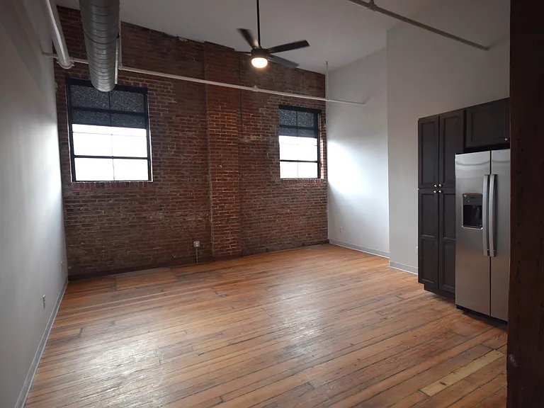 2017 Chouteau Ave #205 — Photo 4