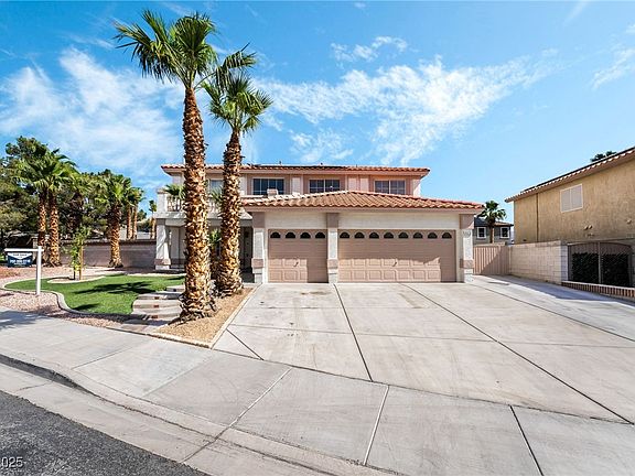 2nd image of 8320 Deer Springs Way
