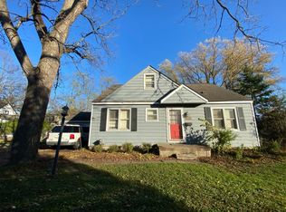 23930 Grace St, Farmington, MI 48335