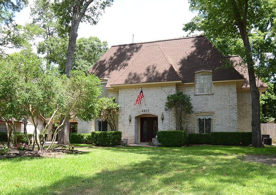 1st image of 2207 Hickory Creek Dr