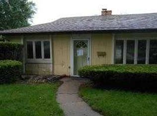 702 N 76th St, Omaha, NE 68114