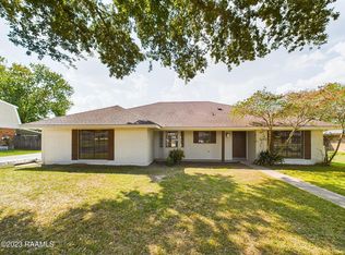 115 Elie Dr, Youngsville, LA 70592