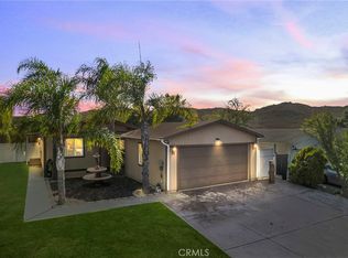 24847 Split Rail Rd, Wildomar, CA 92595