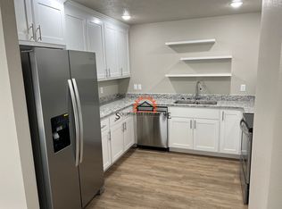 1320 Sonora Rd #B, Clovis, NM 88101