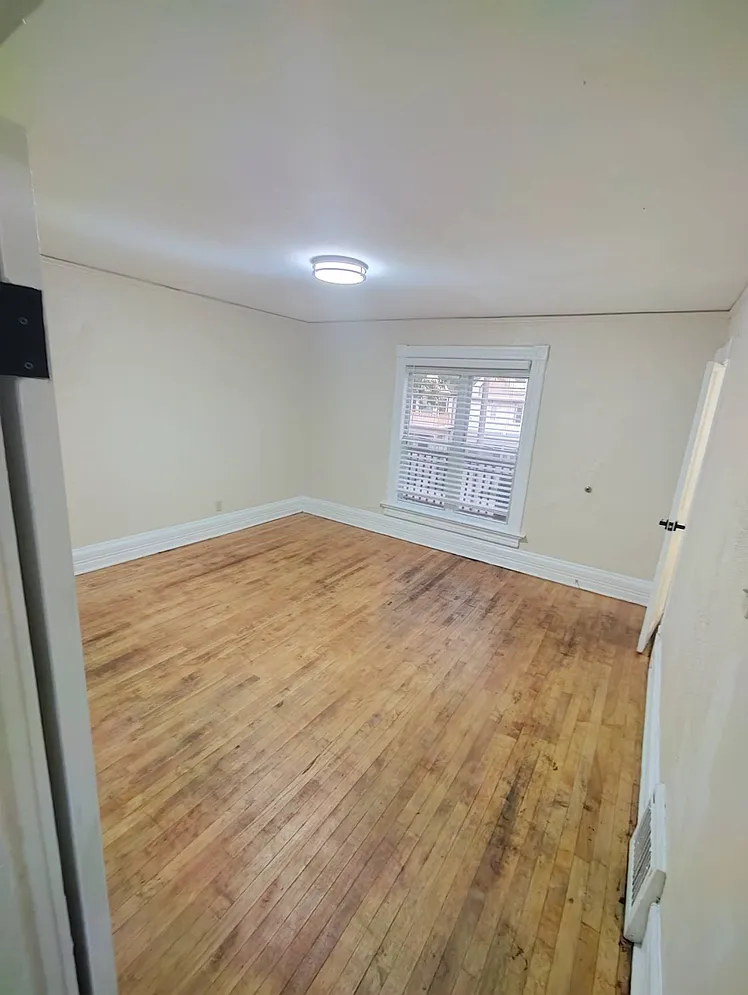 2753 N Holton St — Photo 3