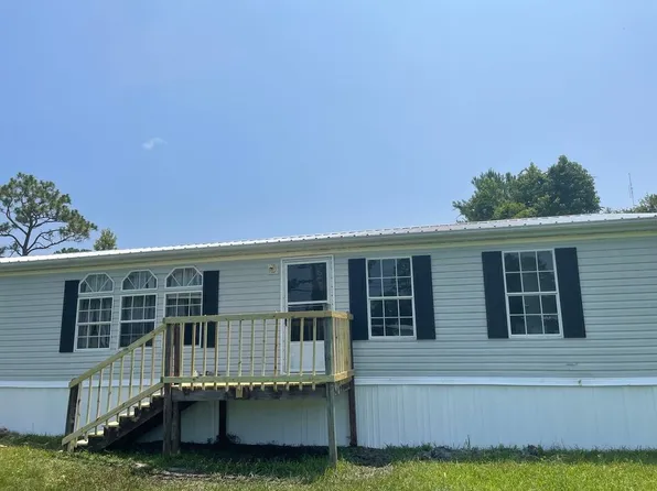 464 Stokes Landing Rd, Palatka, FL 32177