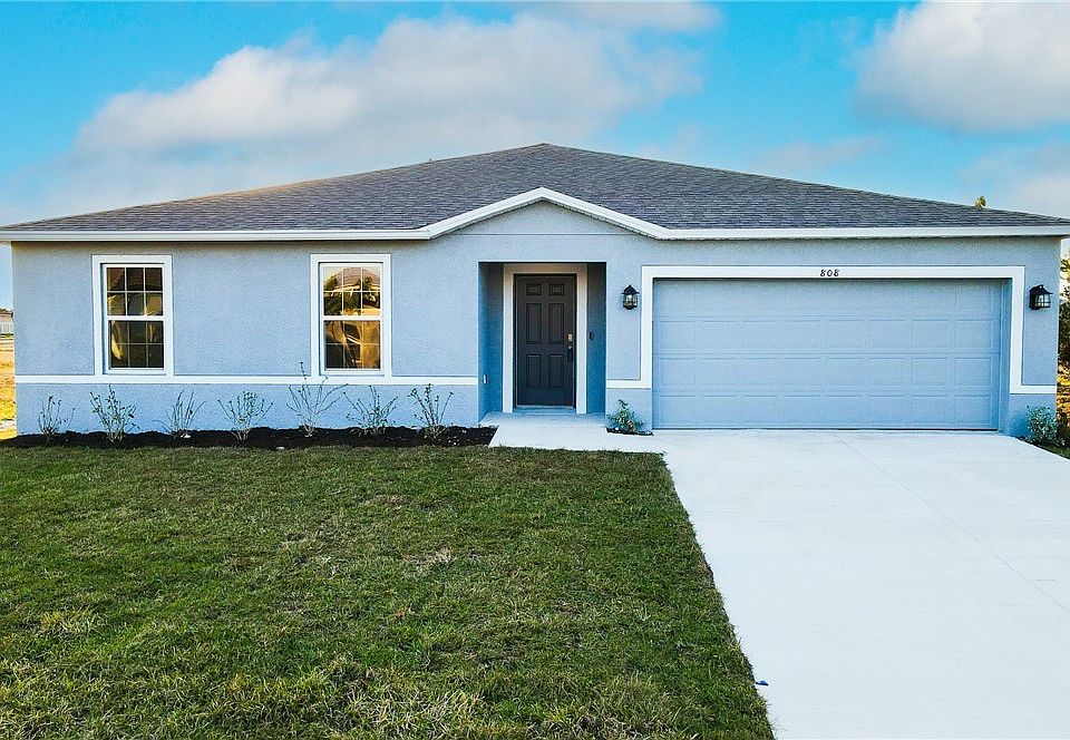 1st image of 808 NW 36th Pl