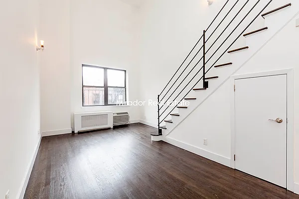 Rented by Mirador Real Estate | media 15