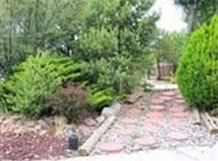 1555 Yuma St, Los Alamos, NM 87544