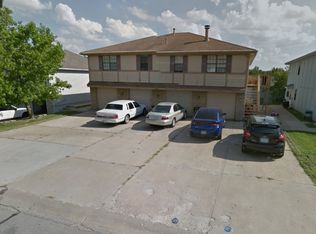 8707 NW 82nd Ter #D, Kansas City, MO 64152