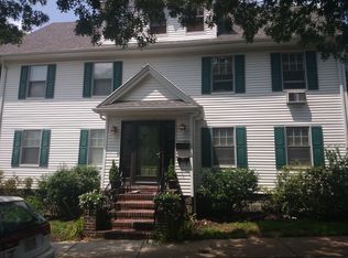 21 Bourne St #2, Boston, MA 02130