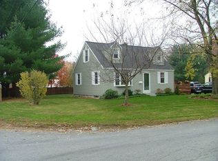 47 Walnut St, Oxford, MA 01540