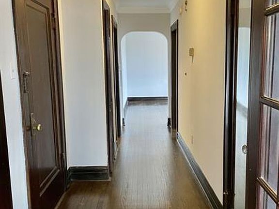 5th image of 3545 Vernon Ave #7
