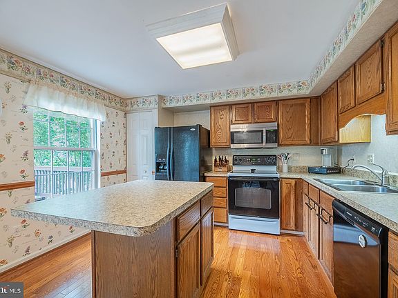 2nd image of 14600 Woodspring Ct