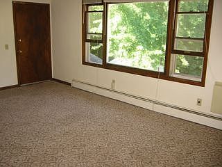 Bright and open living room!