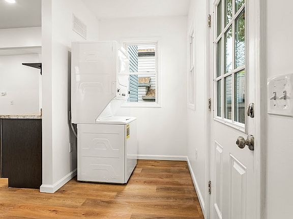5th image of 22 Porter Ave