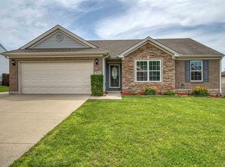 3018 Paradise Cir, Newburgh, IN 47630