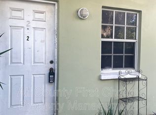 6694 5th Ave N APT 2, Saint Petersburg, FL 33710