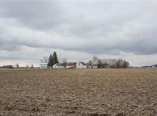 6821 Brindle Rd, Yoder, IN 46798