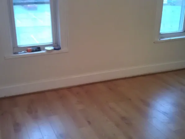 945 Cotton St, Reading, PA 19602