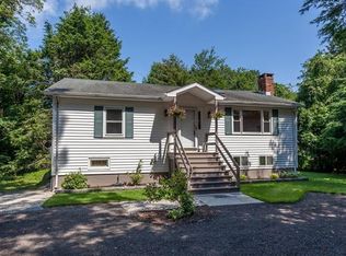 12 Hudson Dr, New Fairfield, CT 06812