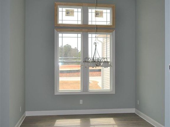 3rd image of 287 Bornean Dr