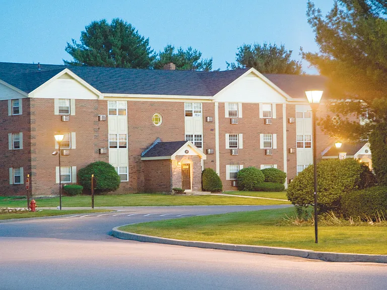 Waterford Village — Photo 45
