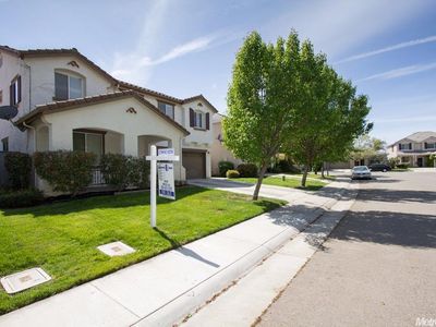 2112 Cermak Way, Elk Grove, CA, 95758