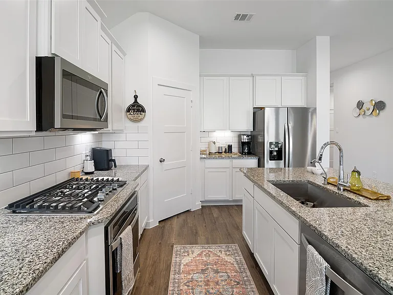 1604 Daylight Lake Dr — Photo 12