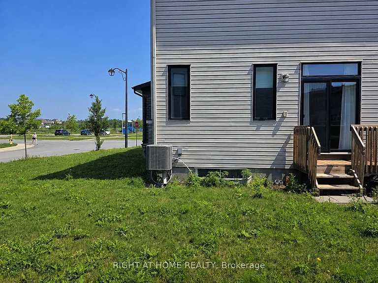 242 Calvington Ave — Photo 24