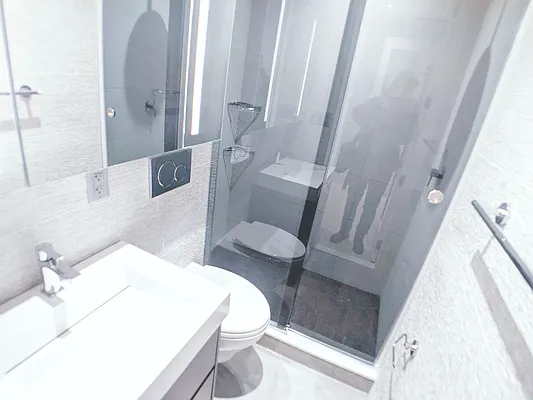 Rented by Highline Residential | media 16