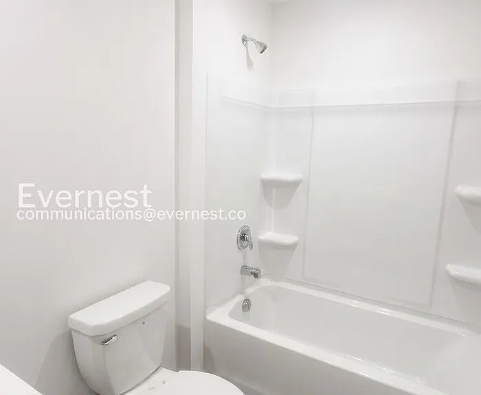 101 E Fredonia Ct — Photo 17