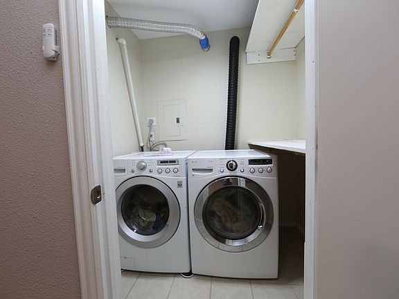 2nd image of 7727 Meadow Park Dr #115