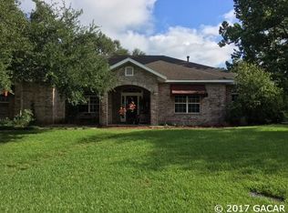 6910 NW 107th Ln, Alachua, FL 32615